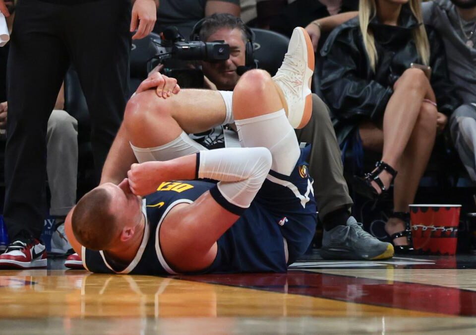 Nikola Jokic y Denver evitan una bala