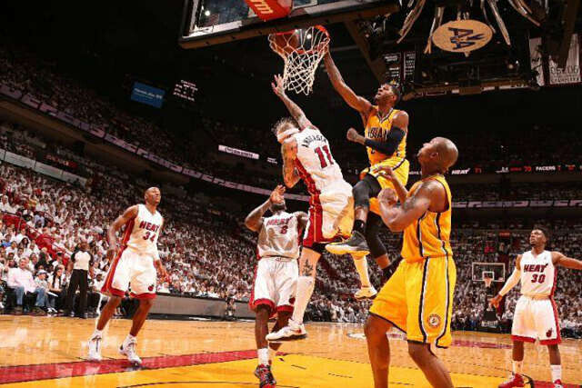 El mate más salvaje de la carrera de Paul George