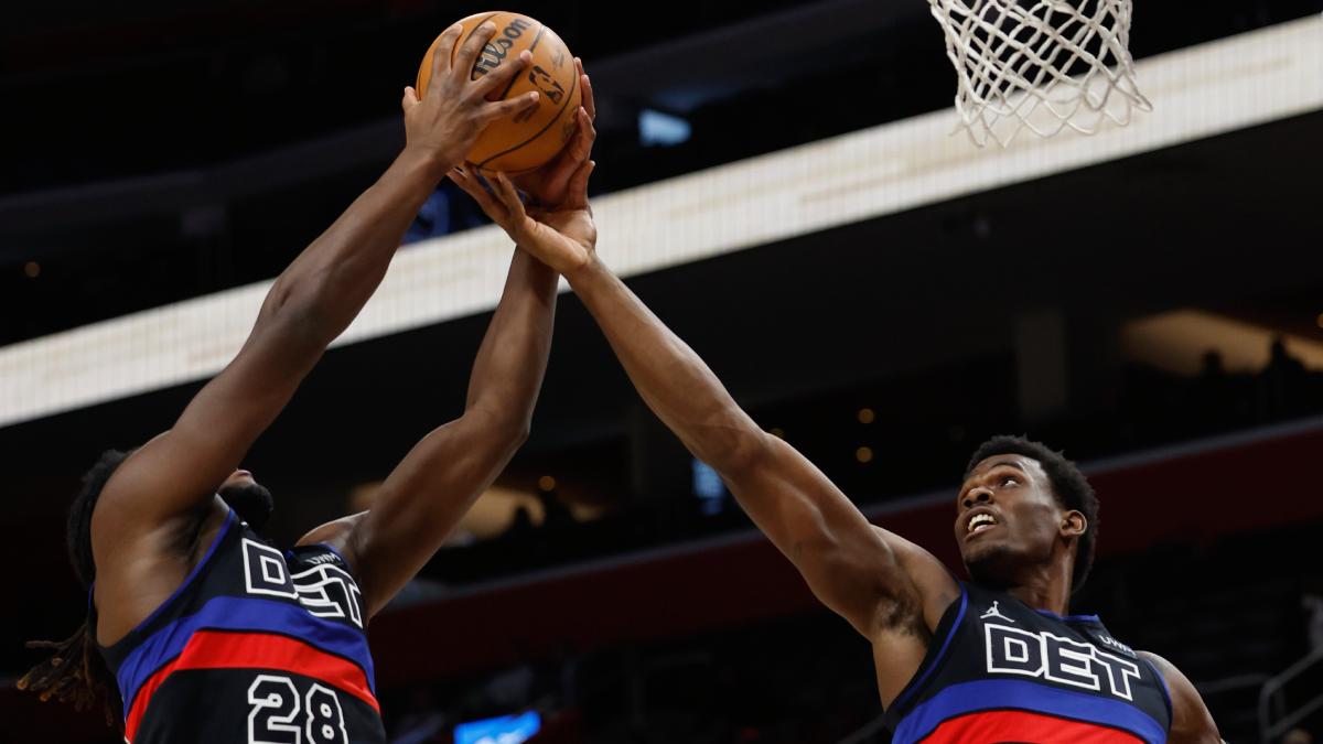 Dos ya no son multitud en la zona