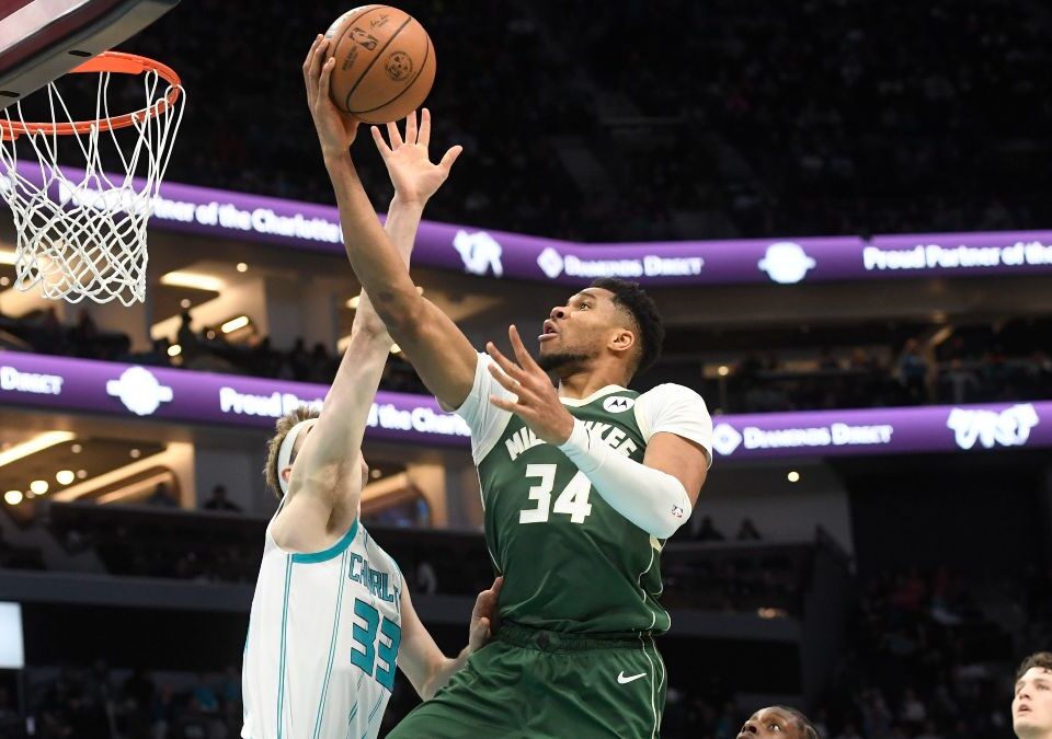 Todo es más fácil con Giannis