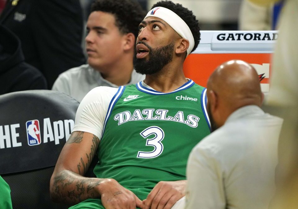 A los Mavericks les vuelve a caer carbón