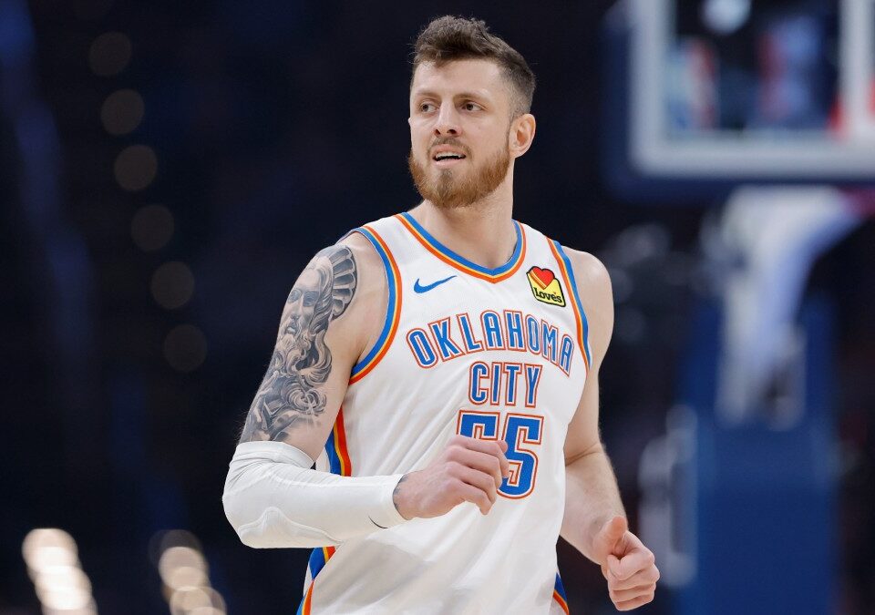 Comentario en Oklahoma City se empieza a plantear la salida de Isaiah Hartenstein por SERÇİN