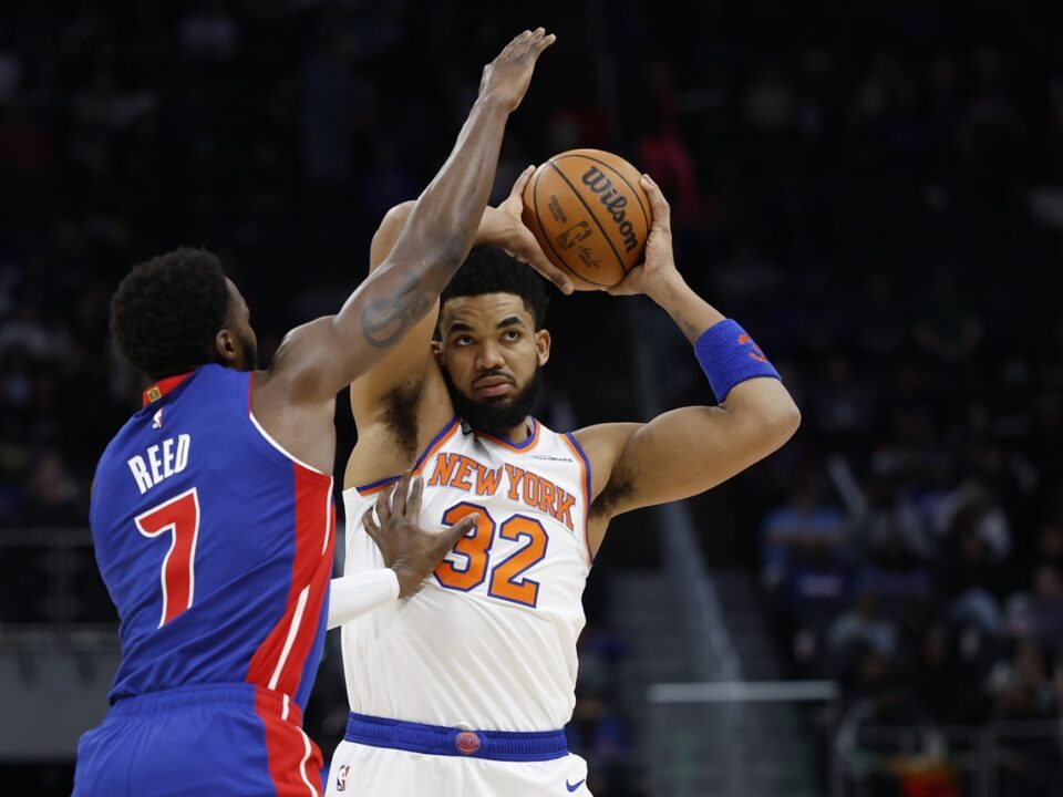 Karl Anthony-Towns sufre la llegada de Mike Brown