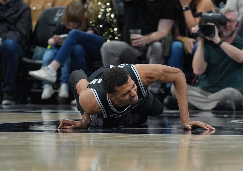 Victor Wembanyama da el susto por Año Nuevo