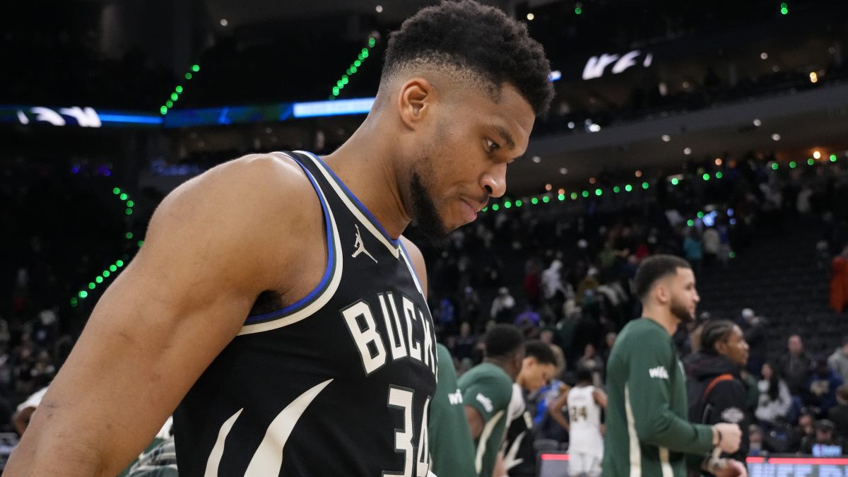 Milwaukee guarda silencio con la lesión de Giannis Antetokounmpo