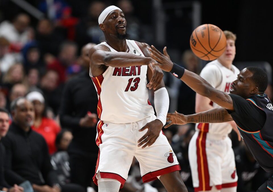 Los Heat recuperan el optimismo con una victoria en Detroit