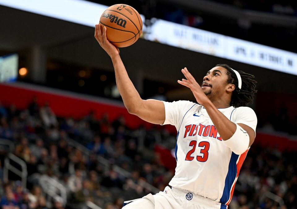 Jaden Ivey se marcha a los Bulls en un traspaso a tres bandas