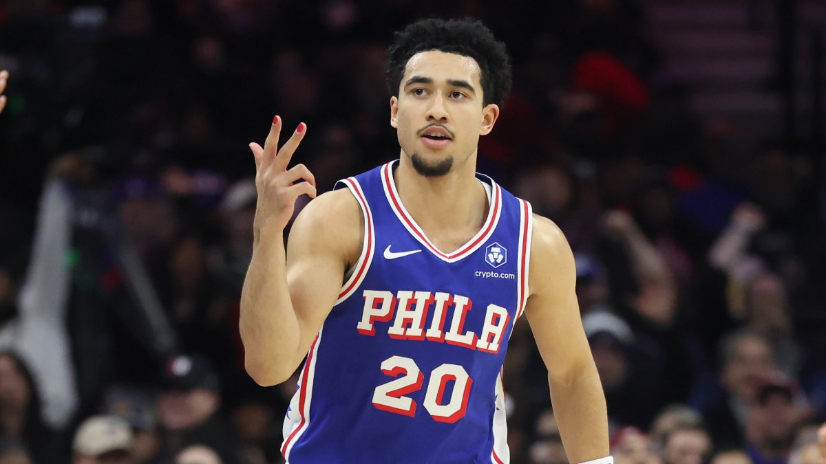 Los 76ers envían a Jared McCain a Oklahoma City