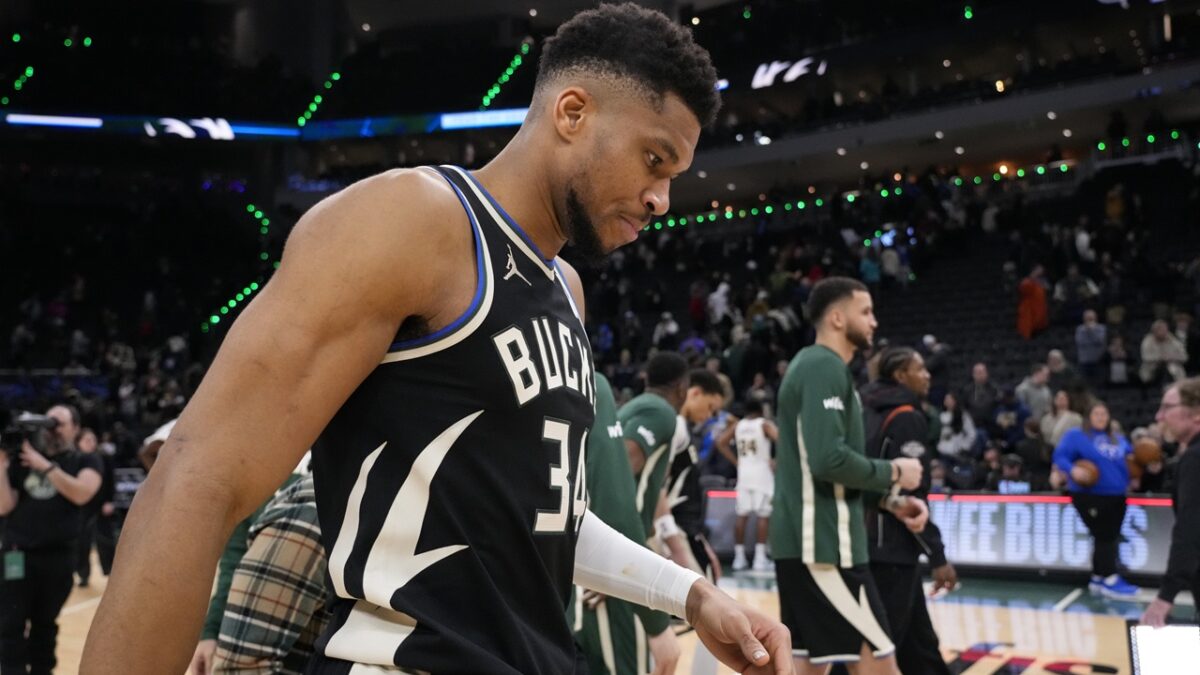 Cuatro equipos finalistas para Giannis Antetokounmpo