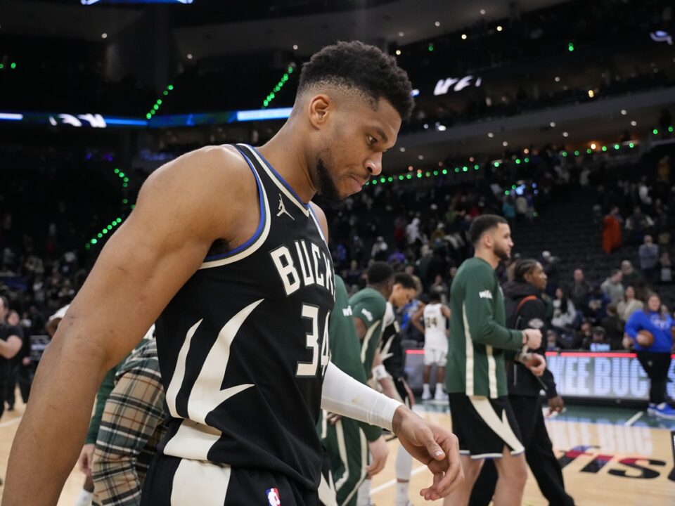 Cuatro equipos finalistas para Giannis Antetokounmpo