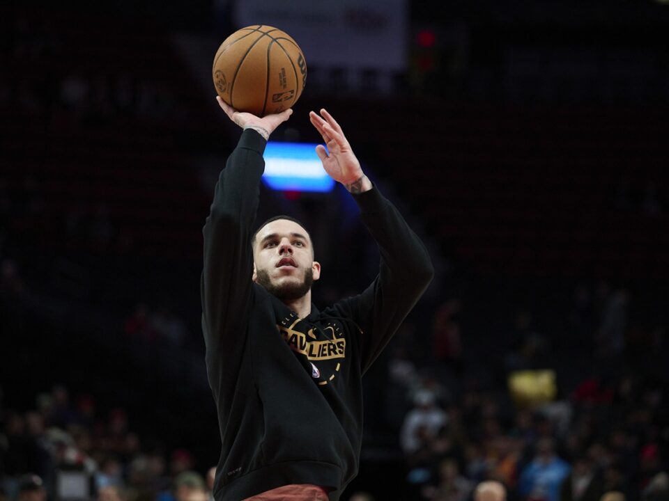 Lonzo Ball interesa a los Nuggets