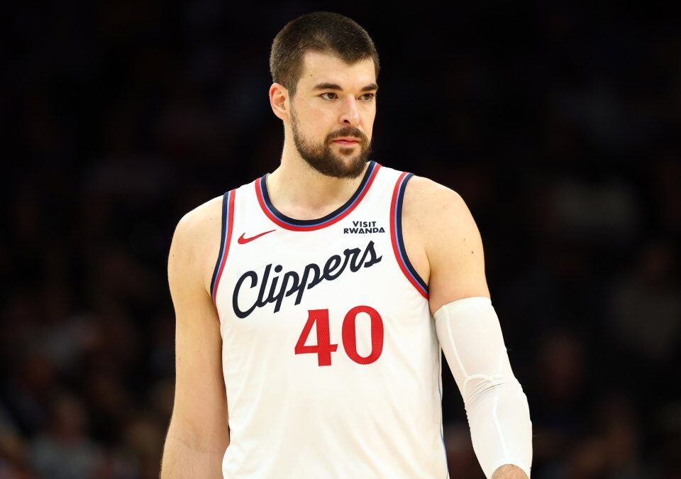 Zubac llega a Indiana Pacers a cambio de Mathurin