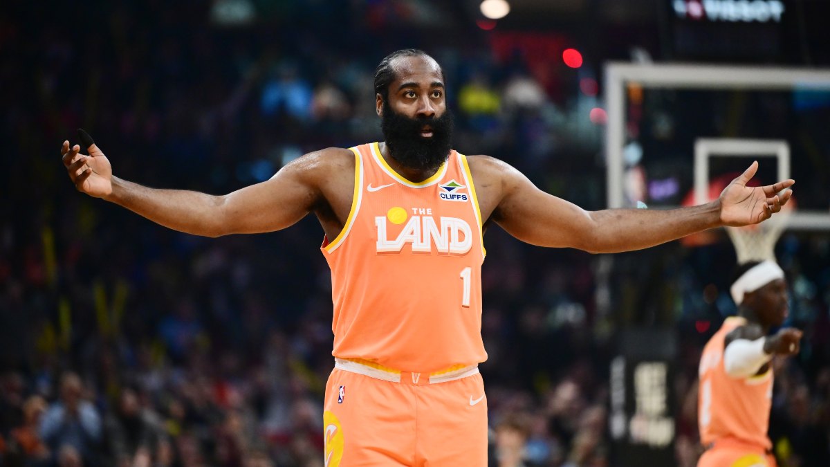 Una fractura en el dedo no basta para frenar a James Harden