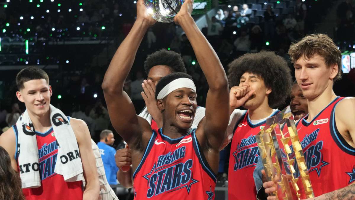 V.J. Edgecombe se corona en el Rising Stars