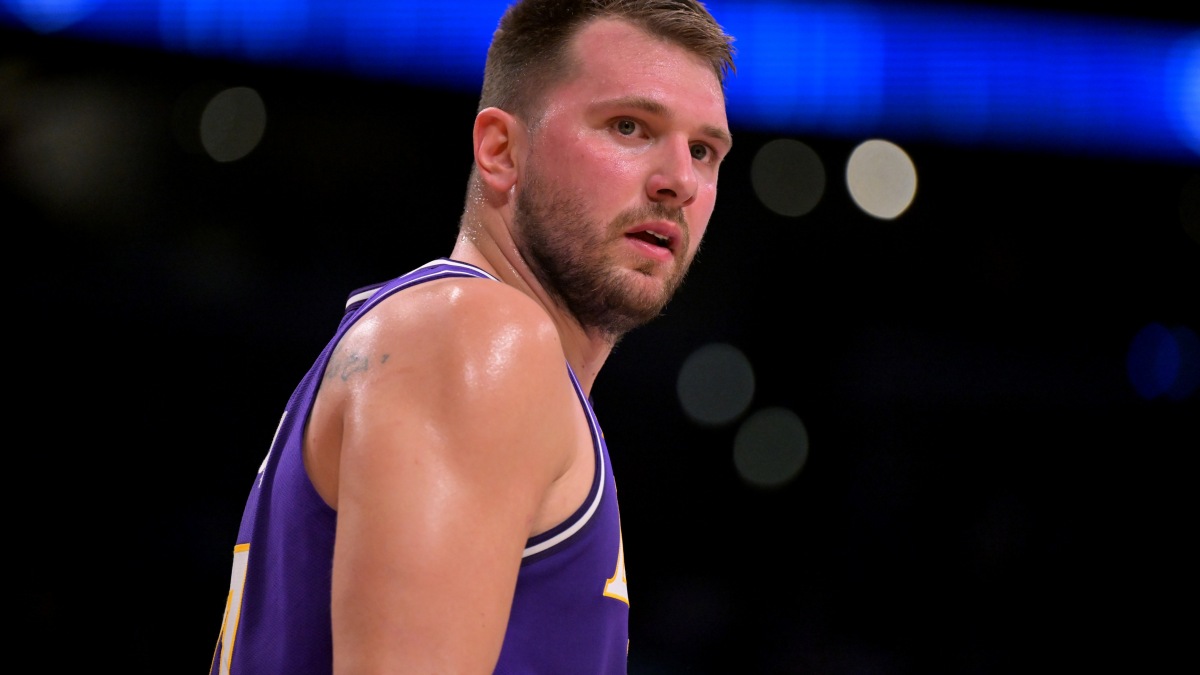 J.J. Redick avisa con Luka Doncic: «Le harán pruebas»