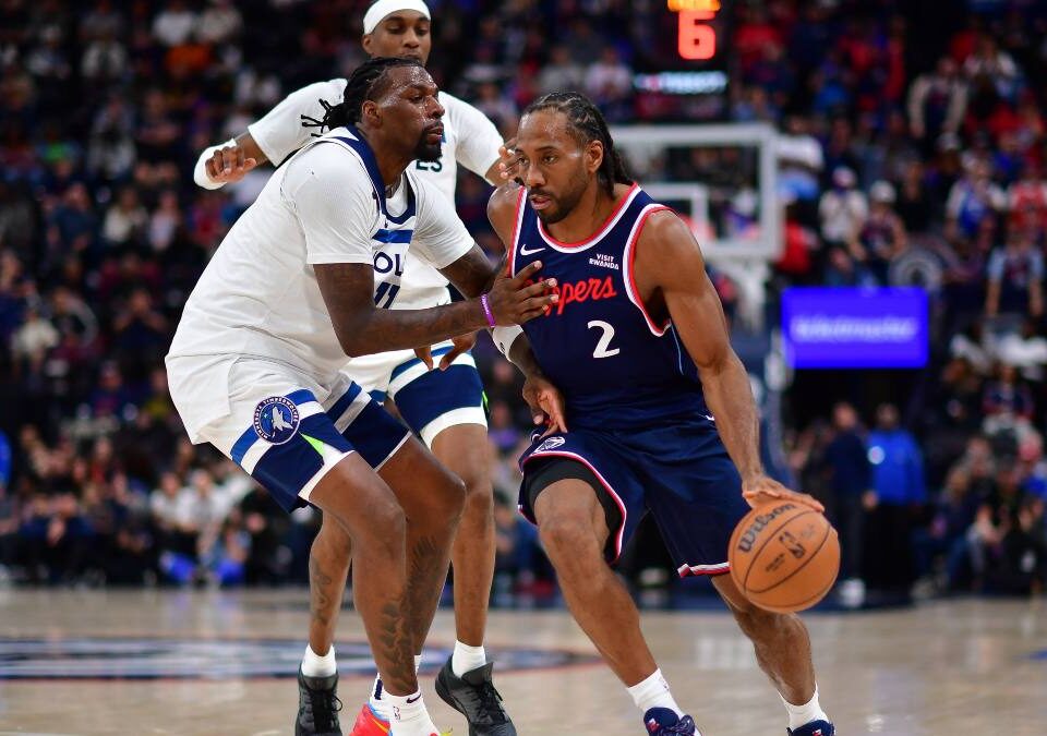 Un Kawhi casi perfecto asoma en el Oeste