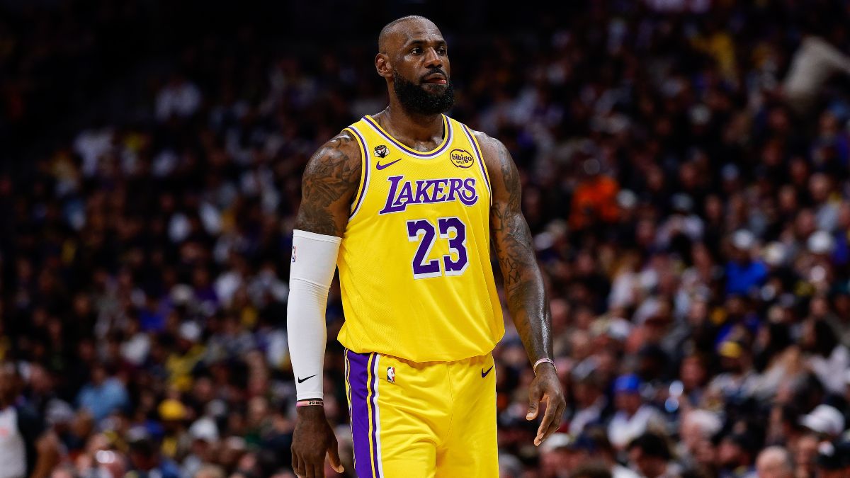 LeBron se convierte en el jugador con más tiros anotados de la historia
