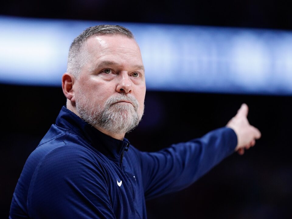 Sueldo astronómico para Michael Malone en North Carolina