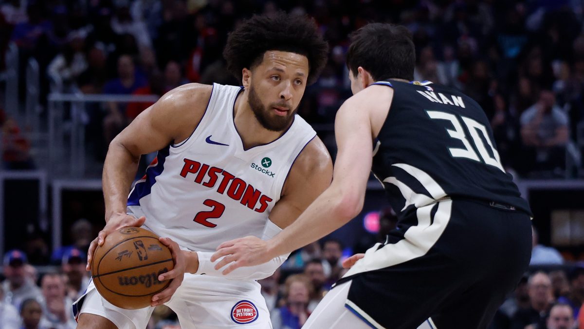 Cunningham regresa a la acción con un doble-doble