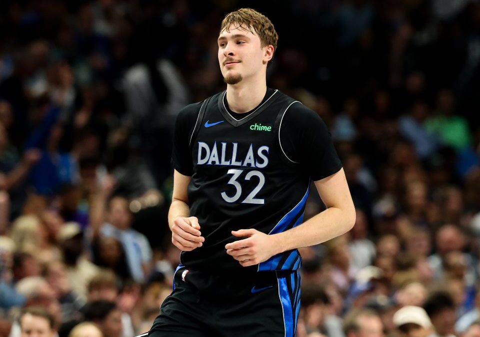 Cooper Flagg lo vuelve a hacer