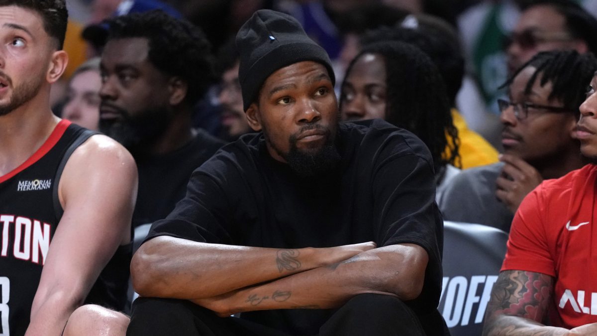 Kevin Durant sigue entre algodones