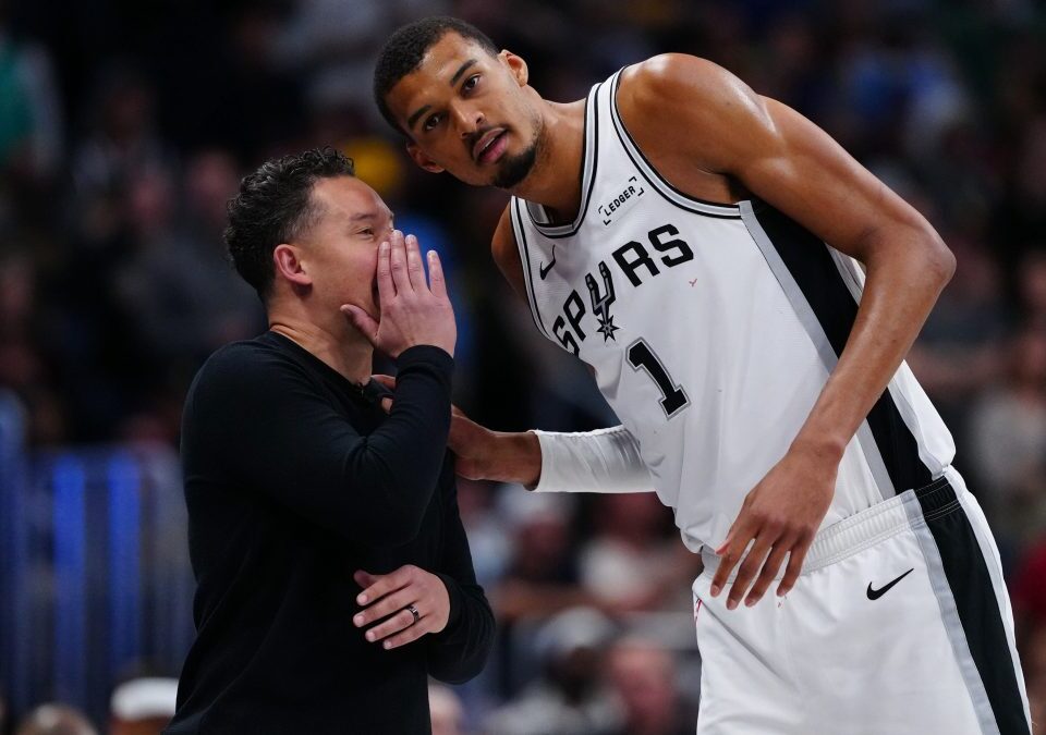 Mitch Johnson no ve claro el regreso de Wembanyama: «Seremos muy cautos»