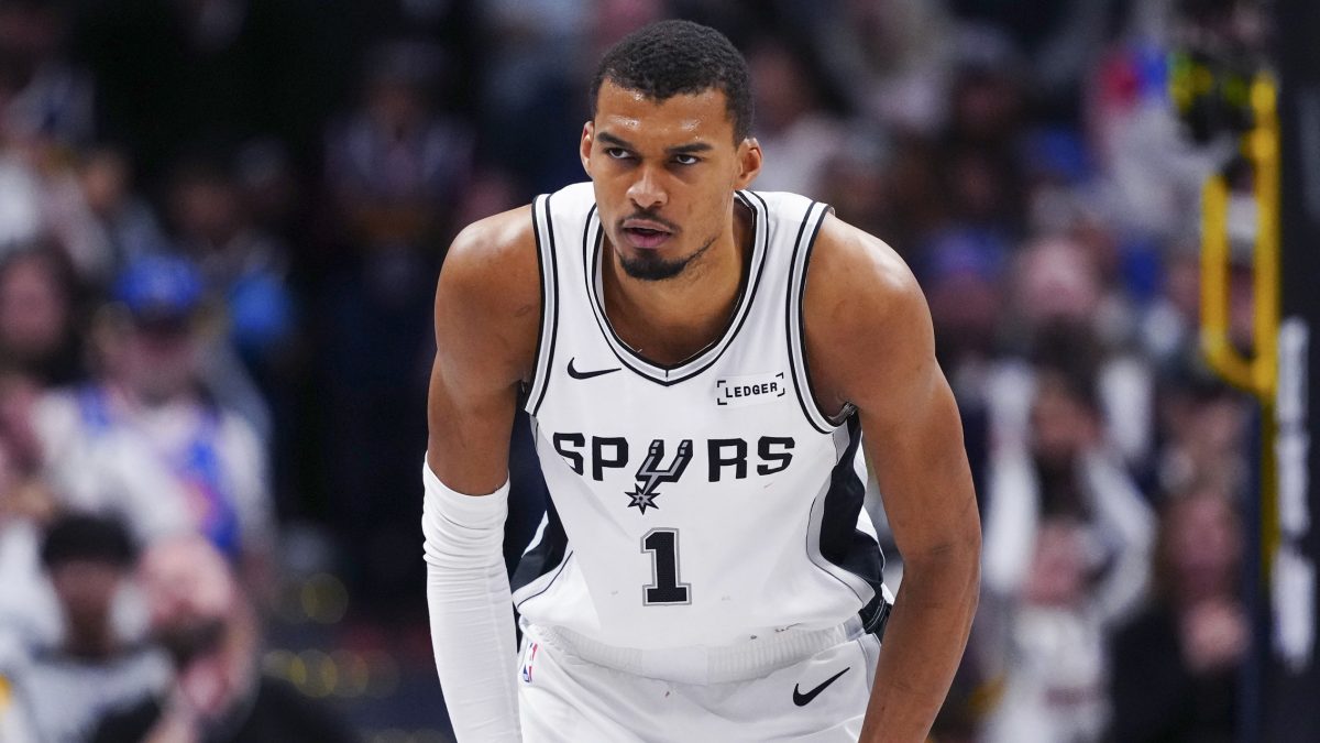 Victor Wembanyama esquiva una lesión de gravedad