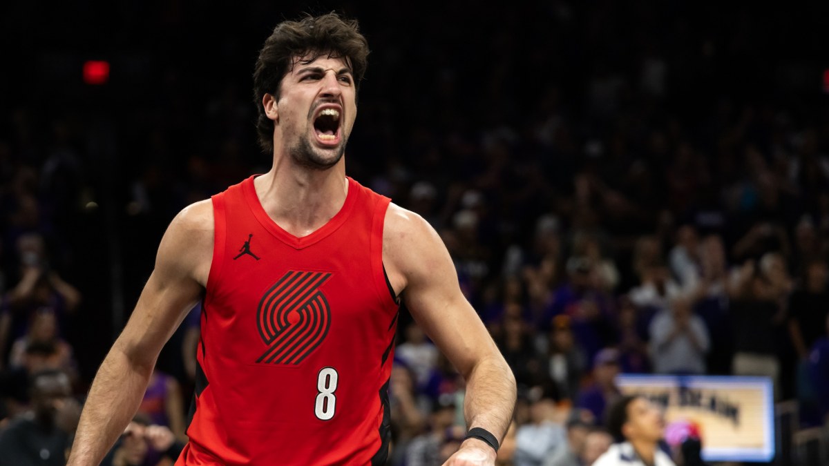 Un tremendo Deni Avdija mete a los Blazers en playoffs