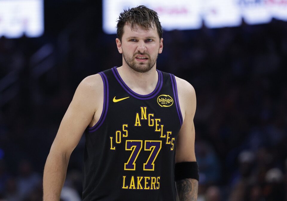 Confirmado: los Lakers pierden a Luka Doncic de manera indefinida