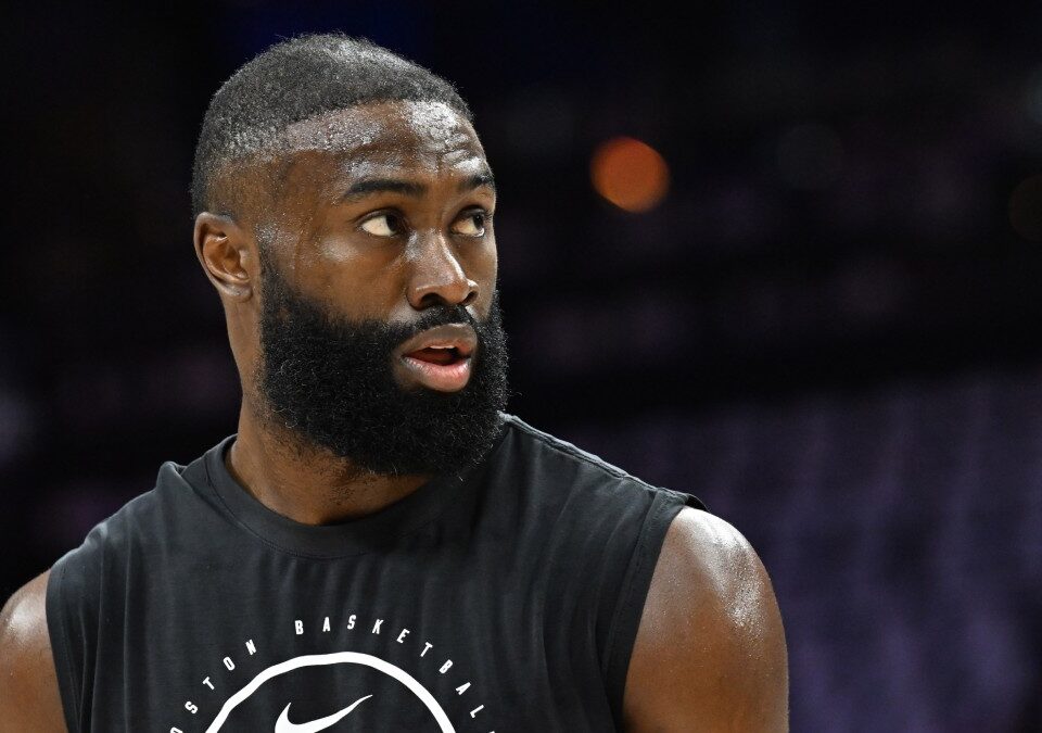 La frustración de Jaylen Brown, creer a McGrady o a Stevens