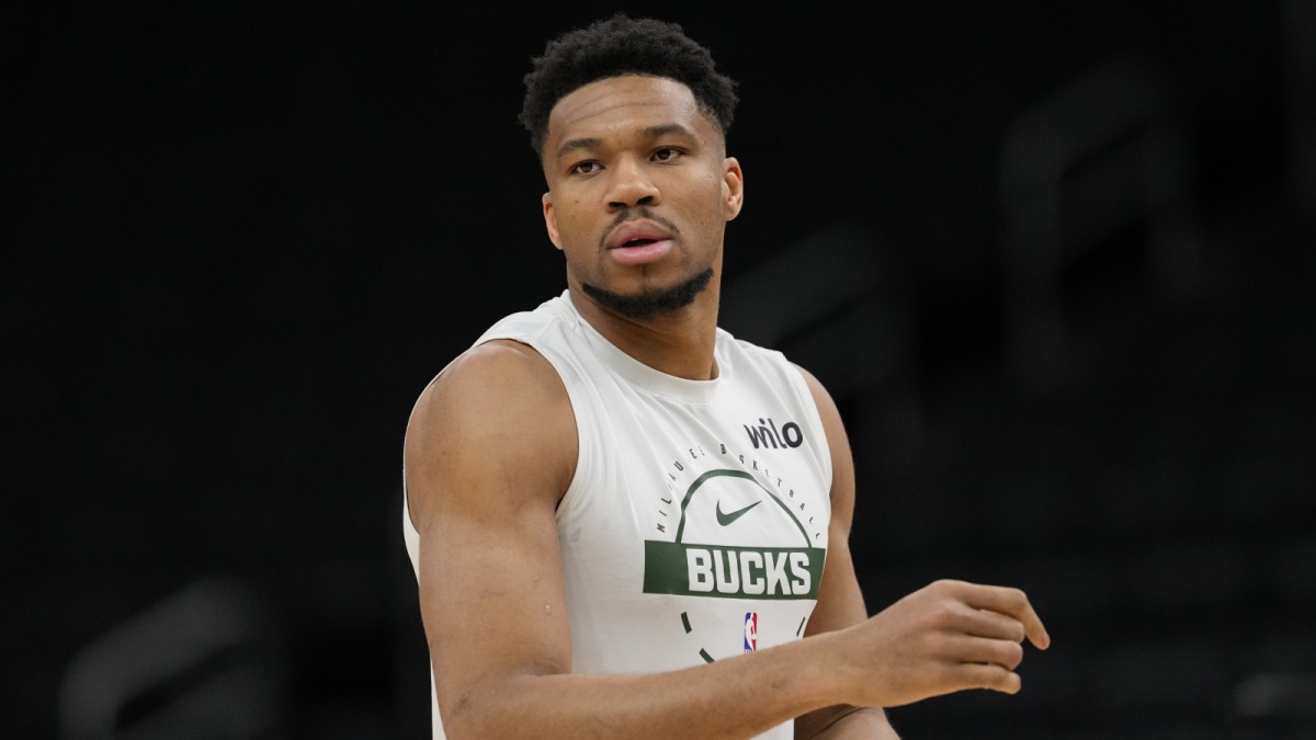Lakers y Warriors se quedan cortos en la carrera por Giannis Antetokounmpo