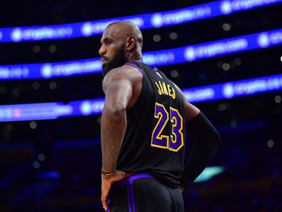 LeBron James se marcha de los Lakers
