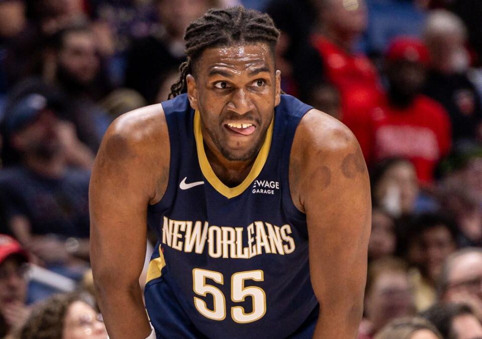 Kevon Looney vuelve al mercado
