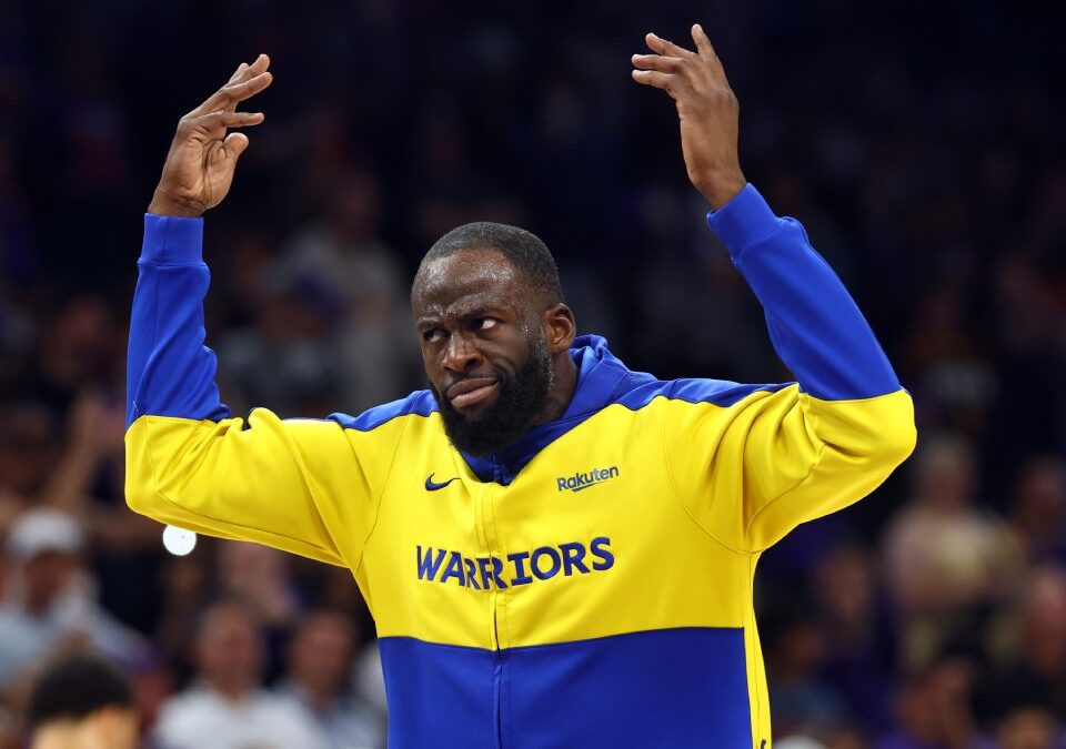 Draymond Green permanece en Golden State