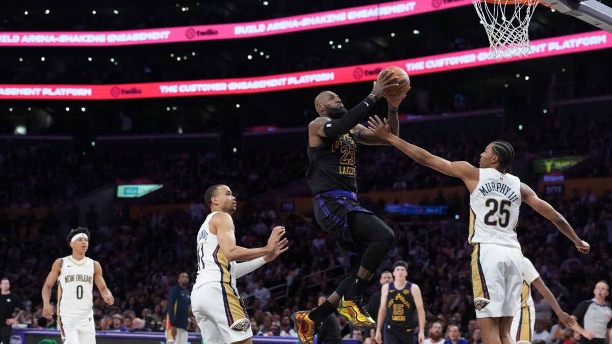 El posible traspaso de Trey Murphy III tras la decisión de LeBron