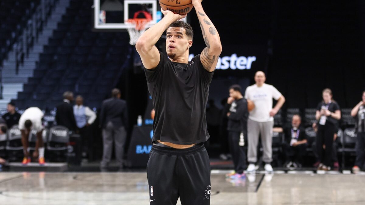 Sean Marks pospone la renovación de Michael Porter Jr.