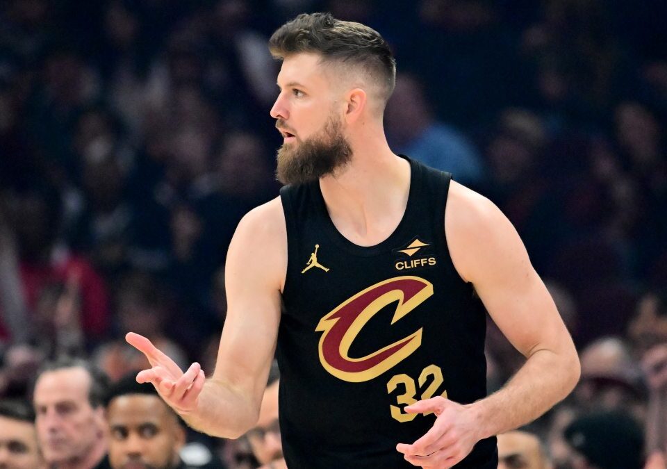 Philadelphia se hace con Dean Wade