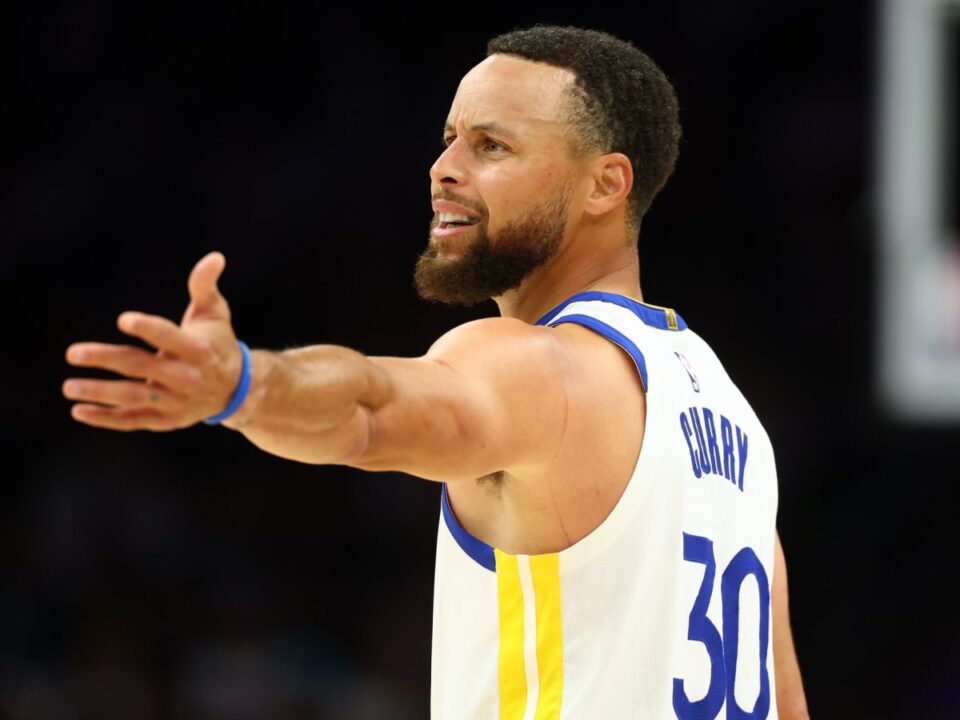 Charles Barkley: «A Stephen Curry lo hubiesen partido en dos»