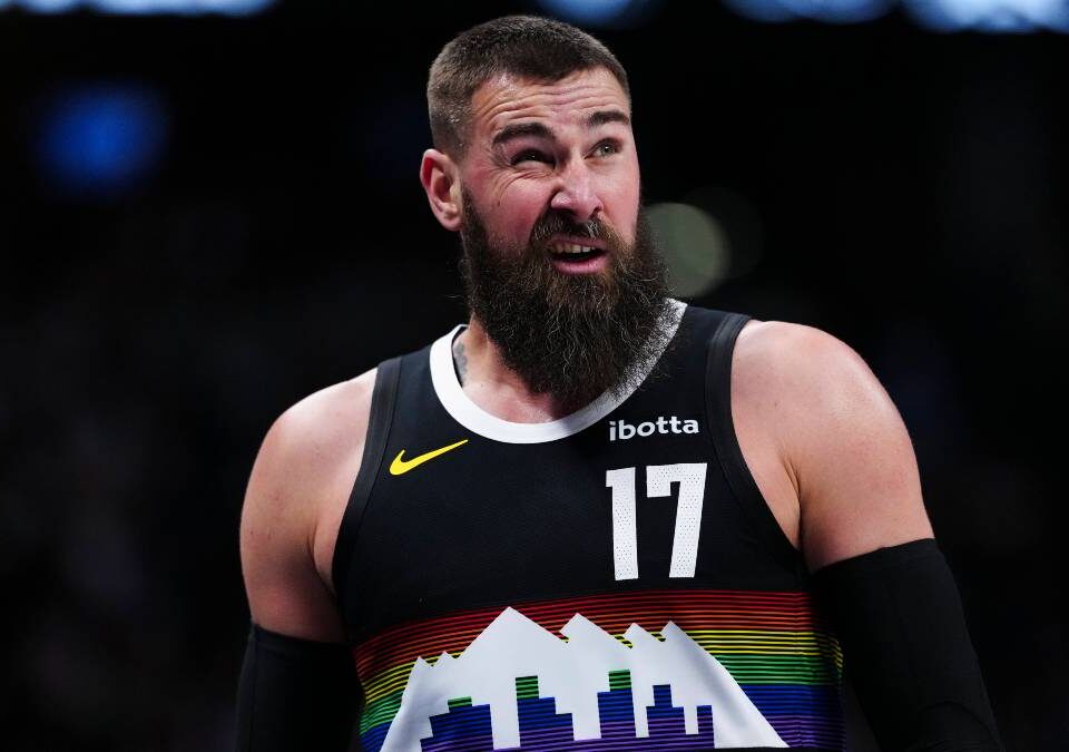 Jonas Valanciunas se marcha a Lituania