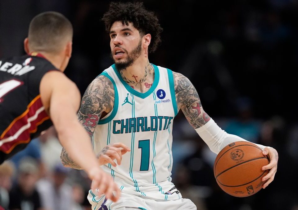 &iquest;Debi&oacute; LaMelo ser expulsado?