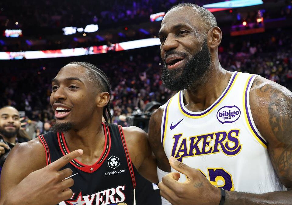 El Big 3 de los 76ers intenta reclutar a LeBron