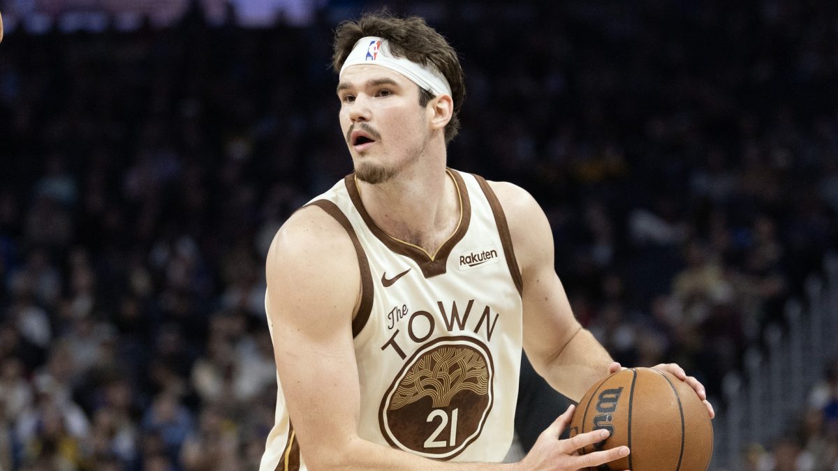 Los Warriors dejan partir a Quinten Post