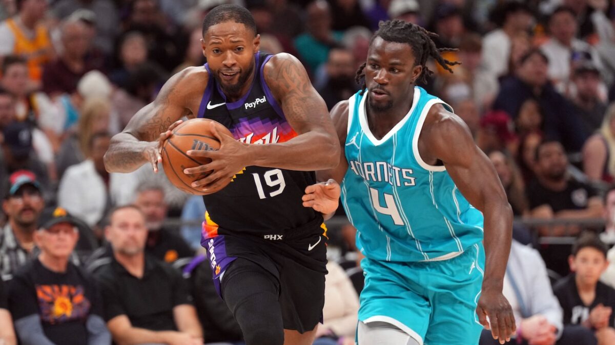 Haywood Highsmith regresa a los Suns