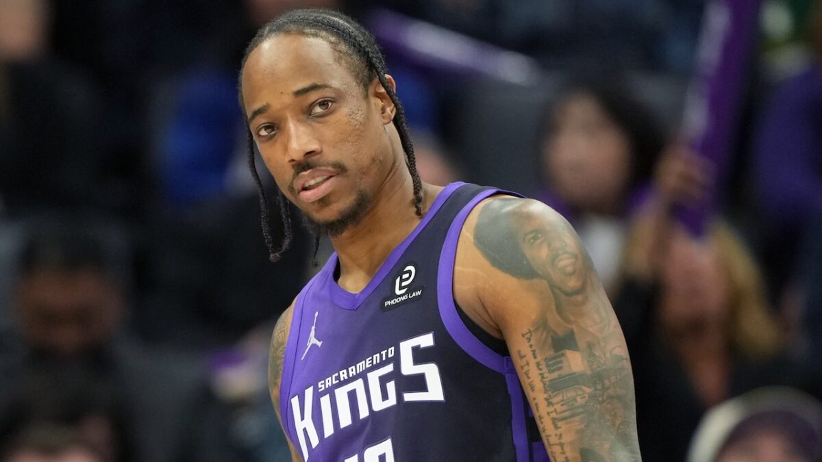 DeMar DeRozan acuerda un año con los Nuggets