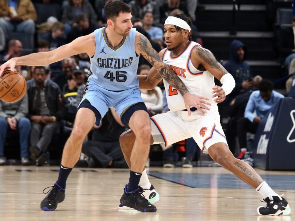 John Konchar firma con los Knicks