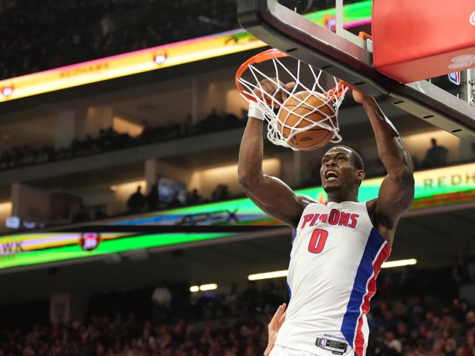 Milwaukee sigue de cerca la situación de Jalen Duren