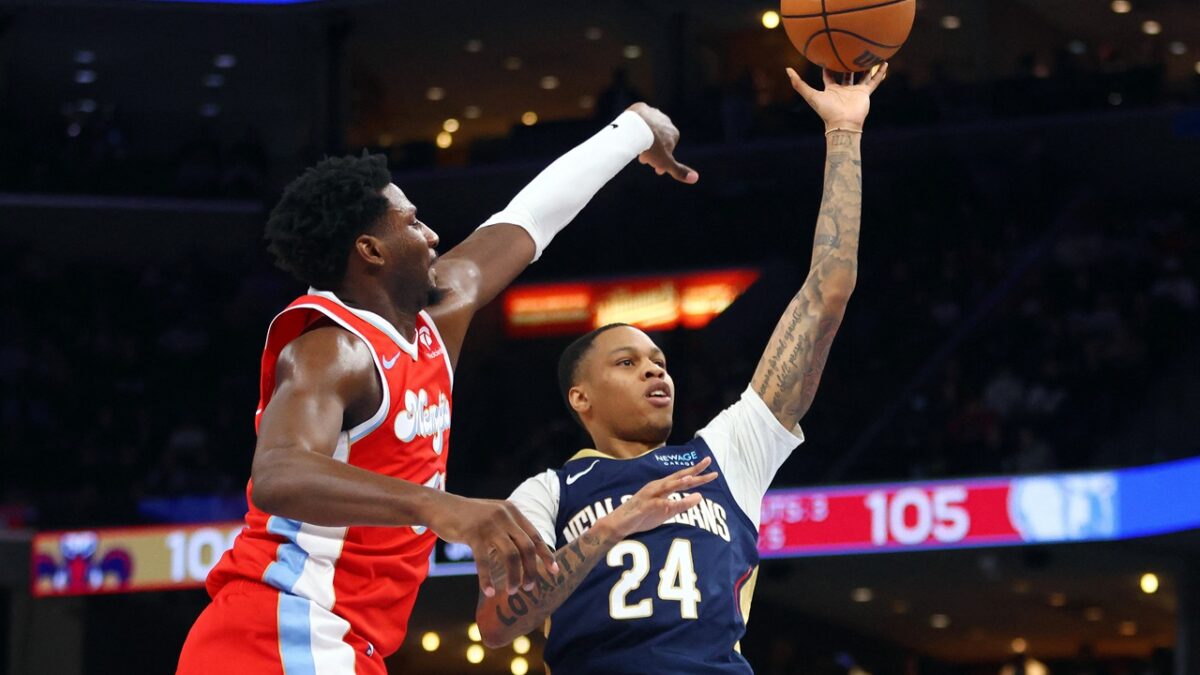 Los Pelicans traspasan a Jordan Hawkins a los Grizzlies