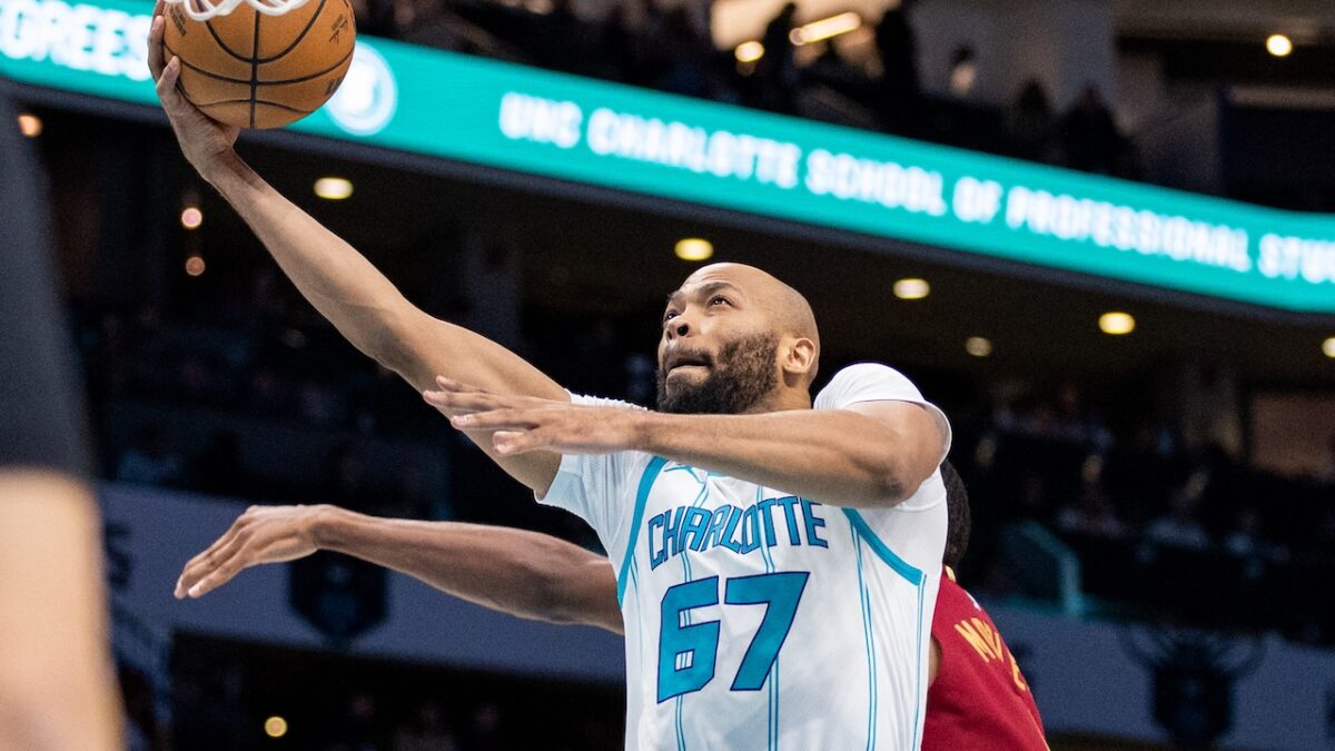 Taj Gibson se retira del baloncesto