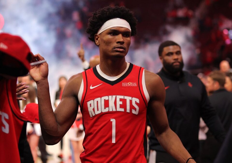 Los Rockets le dan más de 200 millones a Amen Thompson
