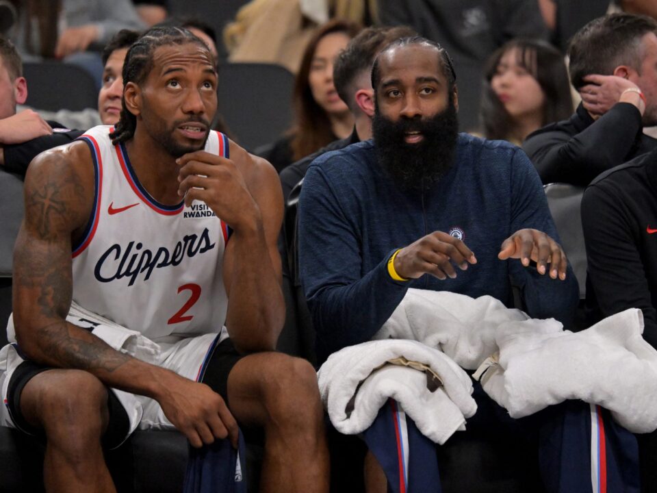 La sanción a los Clippers deja intacto el último botín de Harden